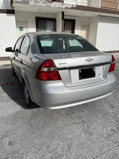 Aveo 2014, Automático, Color Gris 4